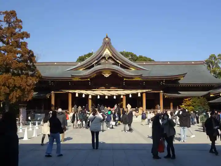 寒川神社の本殿・本堂