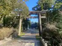 大神山神社本宮の{uncategorized: "未分類", other: "その他", undefined: "問題あり", building: "その他建物", grave: "お墓", sacred_gate: "鳥居", guardian: "狛犬", statue: "像", buddha: "仏像", history: "歴史", nature: "自然", garden: "庭園", animal: "動物", pagoda: "塔", temizu: "手水舎", mountain_gate: "山門・神門", sanctuary: "本殿・本堂", subordinate: "末社・摂社", art: "芸術", scenery: "景色", jizo: "地蔵", ema: "絵馬", goshuin: "御朱印", omikuji: "おみくじ", items: "授与品その他", amulet: "お守り", goshuincho: "御朱印帳", eats: "食事", festival: "お祭り", votive_dance: "神楽", shichigosan: "七五三参", wedding: "結婚式", experience: "体験その他", initially: "初詣", around: "周辺", anti_infection: "感染症対策"}