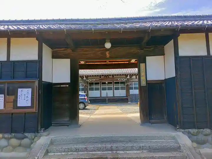 盛願寺の山門・神門