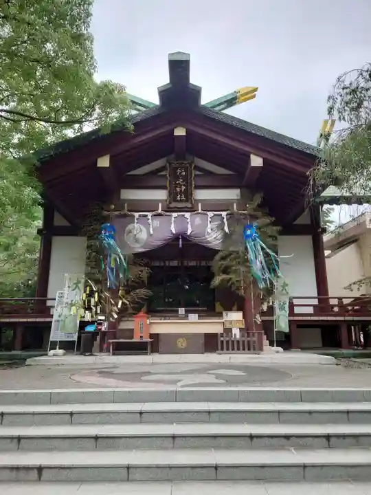 稲毛神社の本殿・本堂