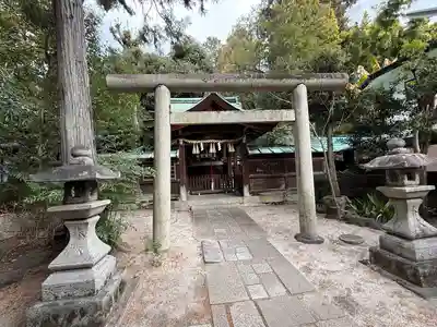 岡崎神社の鳥居