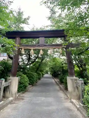 蔵王堂光福寺の鳥居