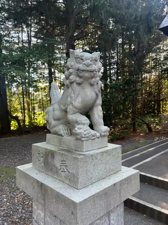 足寄神社の狛犬