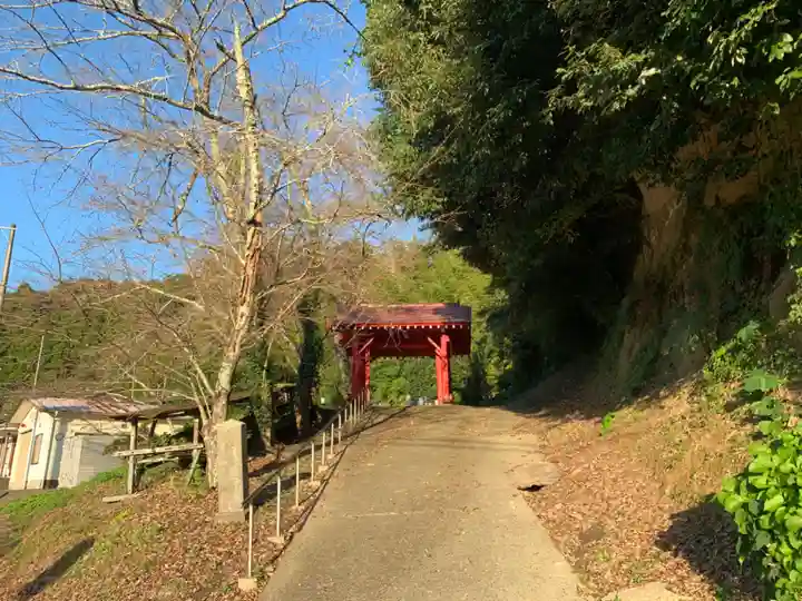 円融寺の山門・神門