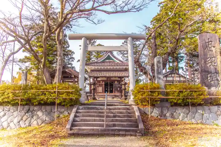 鶴岡護国神社(山形県)