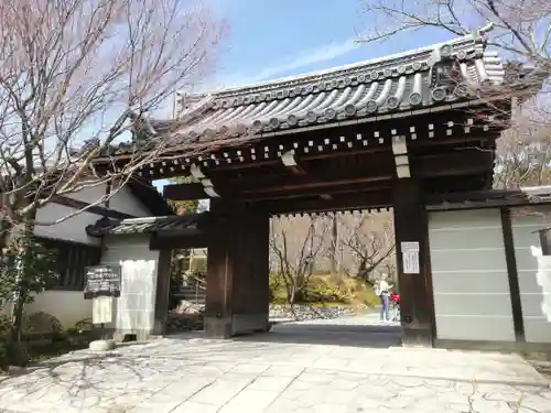 龍安寺の山門・神門