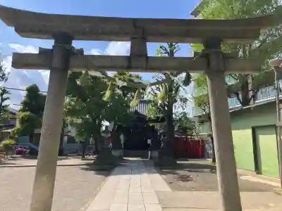 矢口氷川神社の{uncategorized: "未分類", other: "その他", undefined: "問題あり", building: "その他建物", grave: "お墓", sacred_gate: "鳥居", guardian: "狛犬", statue: "像", buddha: "仏像", history: "歴史", nature: "自然", garden: "庭園", animal: "動物", pagoda: "塔", temizu: "手水舎", mountain_gate: "山門・神門", sanctuary: "本殿・本堂", subordinate: "末社・摂社", art: "芸術", scenery: "景色", jizo: "地蔵", ema: "絵馬", goshuin: "御朱印", omikuji: "おみくじ", items: "授与品その他", amulet: "お守り", goshuincho: "御朱印帳", eats: "食事", festival: "お祭り", votive_dance: "神楽", shichigosan: "七五三参", wedding: "結婚式", experience: "体験その他", initially: "初詣", around: "周辺", anti_infection: "感染症対策"}