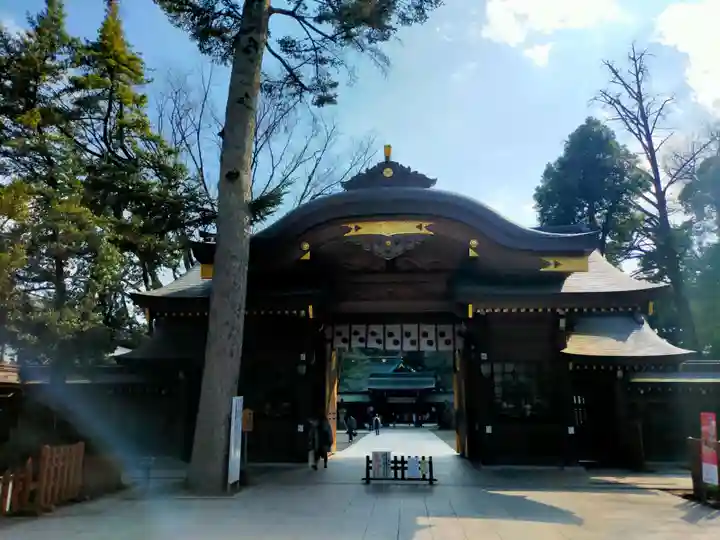 大國魂神社の山門・神門