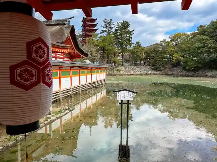 厳島神社(広島県)