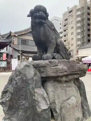 浅草神社の狛犬