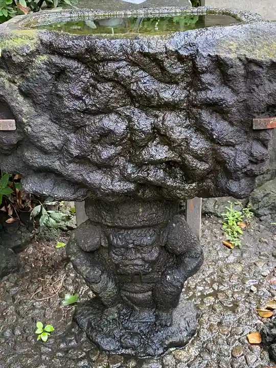稲荷鬼王神社の手水舎