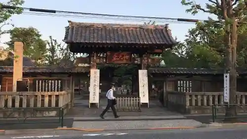 祐天寺の山門・神門