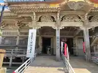 誕生寺の本殿・本堂