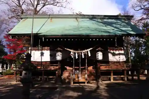 日吉神社の本殿