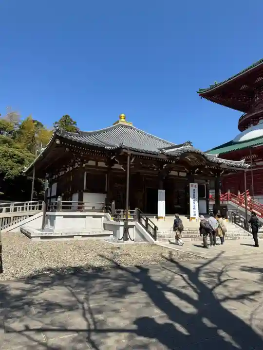 成田山醫王殿の{uncategorized: "未分類", other: "その他", undefined: "問題あり", building: "その他建物", grave: "お墓", sacred_gate: "鳥居", guardian: "狛犬", statue: "像", buddha: "仏像", history: "歴史", nature: "自然", garden: "庭園", animal: "動物", pagoda: "塔", temizu: "手水舎", mountain_gate: "山門・神門", sanctuary: "本殿・本堂", subordinate: "末社・摂社", art: "芸術", scenery: "景色", jizo: "地蔵", ema: "絵馬", goshuin: "御朱印", omikuji: "おみくじ", items: "授与品その他", amulet: "お守り", goshuincho: "御朱印帳", eats: "食事", festival: "お祭り", votive_dance: "神楽", shichigosan: "七五三参", wedding: "結婚式", experience: "体験その他", initially: "初詣", around: "周辺", anti_infection: "感染症対策"}