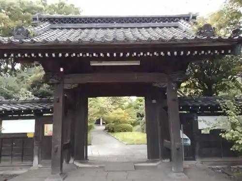 来福寺の山門