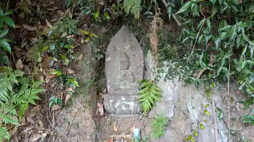 岩屋寺石仏の仏像