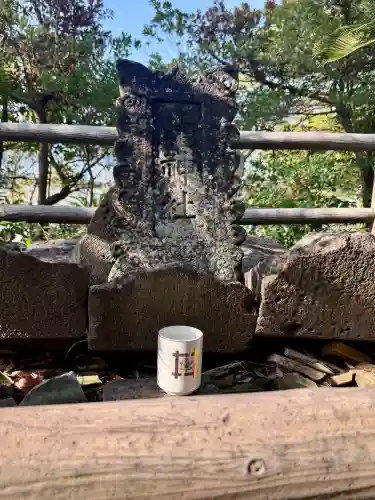 龍神社の{uncategorized: "未分類", other: "その他", undefined: "問題あり", building: "その他建物", grave: "お墓", sacred_gate: "鳥居", guardian: "狛犬", statue: "像", buddha: "仏像", history: "歴史", nature: "自然", garden: "庭園", animal: "動物", pagoda: "塔", temizu: "手水舎", mountain_gate: "山門・神門", sanctuary: "本殿・本堂", subordinate: "末社・摂社", art: "芸術", scenery: "景色", jizo: "地蔵", ema: "絵馬", goshuin: "御朱印", omikuji: "おみくじ", items: "授与品その他", amulet: "お守り", goshuincho: "御朱印帳", eats: "食事", festival: "お祭り", votive_dance: "神楽", shichigosan: "七五三参", wedding: "結婚式", experience: "体験その他", initially: "初詣", around: "周辺", anti_infection: "感染症対策"}