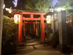 花園稲荷神社の鳥居