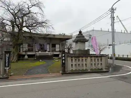 妙経寺の{uncategorized: "未分類", other: "その他", undefined: "問題あり", building: "その他建物", grave: "お墓", sacred_gate: "鳥居", guardian: "狛犬", statue: "像", buddha: "仏像", history: "歴史", nature: "自然", garden: "庭園", animal: "動物", pagoda: "塔", temizu: "手水舎", mountain_gate: "山門・神門", sanctuary: "本殿・本堂", subordinate: "末社・摂社", art: "芸術", scenery: "景色", jizo: "地蔵", ema: "絵馬", goshuin: "御朱印", omikuji: "おみくじ", items: "授与品その他", amulet: "お守り", goshuincho: "御朱印帳", eats: "食事", festival: "お祭り", votive_dance: "神楽", shichigosan: "七五三参", wedding: "結婚式", experience: "体験その他", initially: "初詣", around: "周辺", anti_infection: "感染症対策"}