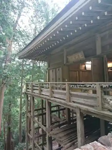 室生寺の本殿