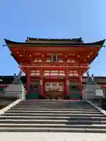 伏見稲荷大社の山門・神門