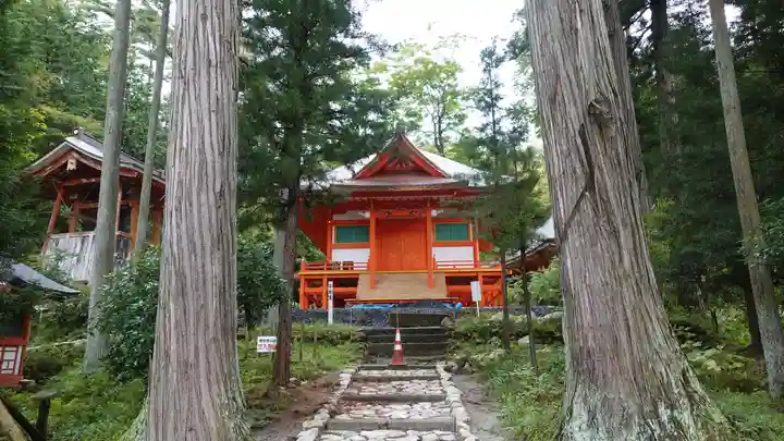 達谷窟毘沙門堂(岩手県)