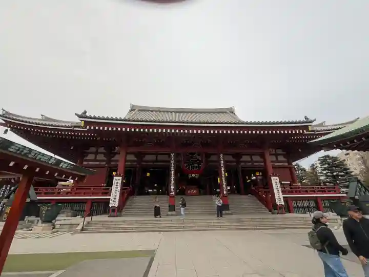 浅草寺の{uncategorized: "未分類", other: "その他", undefined: "問題あり", building: "その他建物", grave: "お墓", sacred_gate: "鳥居", guardian: "狛犬", statue: "像", buddha: "仏像", history: "歴史", nature: "自然", garden: "庭園", animal: "動物", pagoda: "塔", temizu: "手水舎", mountain_gate: "山門・神門", sanctuary: "本殿・本堂", subordinate: "末社・摂社", art: "芸術", scenery: "景色", jizo: "地蔵", ema: "絵馬", goshuin: "御朱印", omikuji: "おみくじ", items: "授与品その他", amulet: "お守り", goshuincho: "御朱印帳", eats: "食事", festival: "お祭り", votive_dance: "神楽", shichigosan: "七五三参", wedding: "結婚式", experience: "体験その他", initially: "初詣", around: "周辺", anti_infection: "感染症対策"}