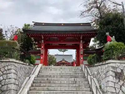 東伏見稲荷神社の山門・神門