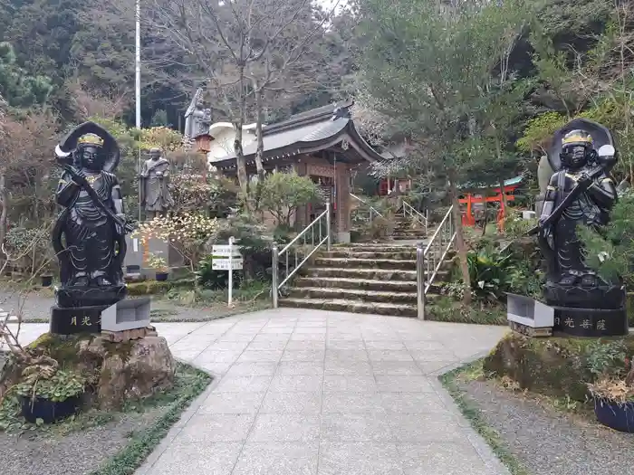 善通寺の建物その他