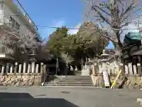 河内國魂神社の{uncategorized: "未分類", other: "その他", undefined: "問題あり", building: "その他建物", grave: "お墓", sacred_gate: "鳥居", guardian: "狛犬", statue: "像", buddha: "仏像", history: "歴史", nature: "自然", garden: "庭園", animal: "動物", pagoda: "塔", temizu: "手水舎", mountain_gate: "山門・神門", sanctuary: "本殿・本堂", subordinate: "末社・摂社", art: "芸術", scenery: "景色", jizo: "地蔵", ema: "絵馬", goshuin: "御朱印", omikuji: "おみくじ", items: "授与品その他", amulet: "お守り", goshuincho: "御朱印帳", eats: "食事", festival: "お祭り", votive_dance: "神楽", shichigosan: "七五三参", wedding: "結婚式", experience: "体験その他", initially: "初詣", around: "周辺", anti_infection: "感染症対策"}