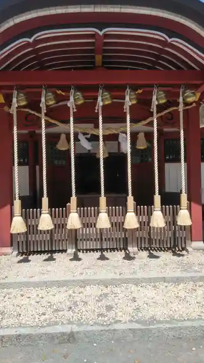 薦神社の本殿・本堂