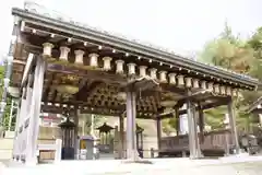 總神寺の山門