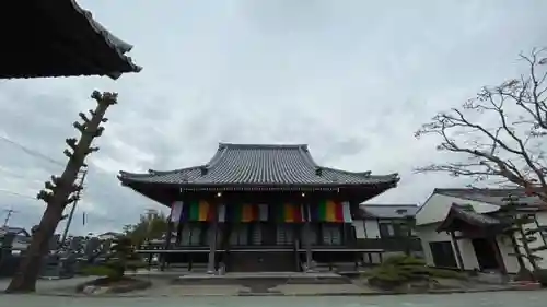 明願寺の本殿