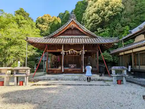 曽野稲荷神社の本殿・本堂