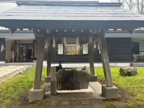 長沼神社の{uncategorized: "未分類", other: "その他", undefined: "問題あり", building: "その他建物", grave: "お墓", sacred_gate: "鳥居", guardian: "狛犬", statue: "像", buddha: "仏像", history: "歴史", nature: "自然", garden: "庭園", animal: "動物", pagoda: "塔", temizu: "手水舎", mountain_gate: "山門・神門", sanctuary: "本殿・本堂", subordinate: "末社・摂社", art: "芸術", scenery: "景色", jizo: "地蔵", ema: "絵馬", goshuin: "御朱印", omikuji: "おみくじ", items: "授与品その他", amulet: "お守り", goshuincho: "御朱印帳", eats: "食事", festival: "お祭り", votive_dance: "神楽", shichigosan: "七五三参", wedding: "結婚式", experience: "体験その他", initially: "初詣", around: "周辺", anti_infection: "感染症対策"}