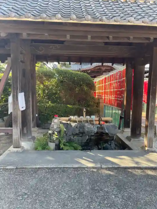 建中寺の手水舎