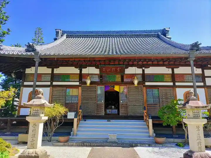 崇福寺の本殿・本堂