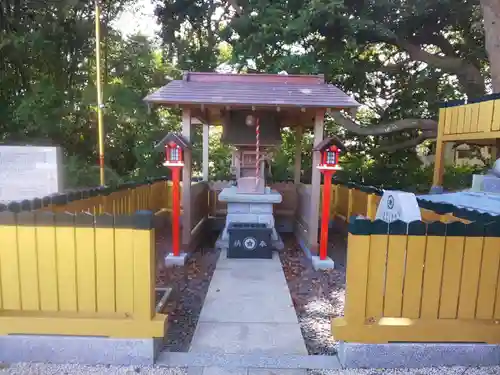 掘出神社の末社