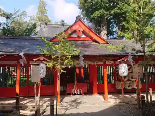 生島足島神社の末社