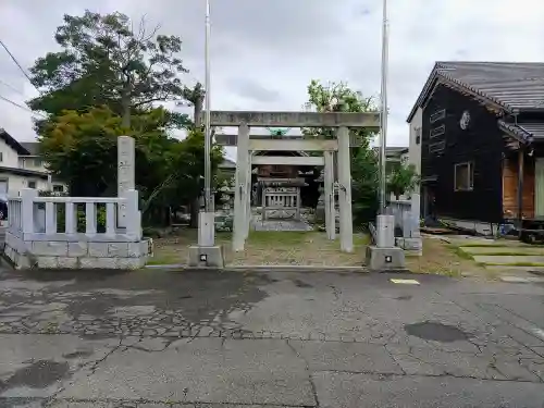 神明社（小路神明社）の鳥居