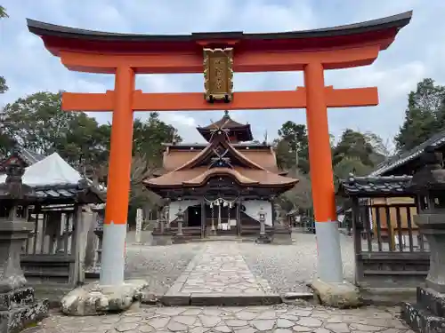 柏原八幡宮の鳥居