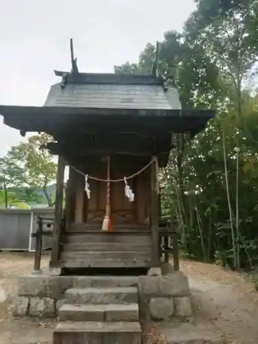 吉備津神社の{uncategorized: "未分類", other: "その他", undefined: "問題あり", building: "その他建物", grave: "お墓", sacred_gate: "鳥居", guardian: "狛犬", statue: "像", buddha: "仏像", history: "歴史", nature: "自然", garden: "庭園", animal: "動物", pagoda: "塔", temizu: "手水舎", mountain_gate: "山門・神門", sanctuary: "本殿・本堂", subordinate: "末社・摂社", art: "芸術", scenery: "景色", jizo: "地蔵", ema: "絵馬", goshuin: "御朱印", omikuji: "おみくじ", items: "授与品その他", amulet: "お守り", goshuincho: "御朱印帳", eats: "食事", festival: "お祭り", votive_dance: "神楽", shichigosan: "七五三参", wedding: "結婚式", experience: "体験その他", initially: "初詣", around: "周辺", anti_infection: "感染症対策"}