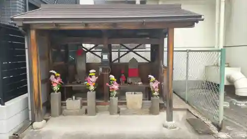 塩付街道馬頭観音の本殿・本堂