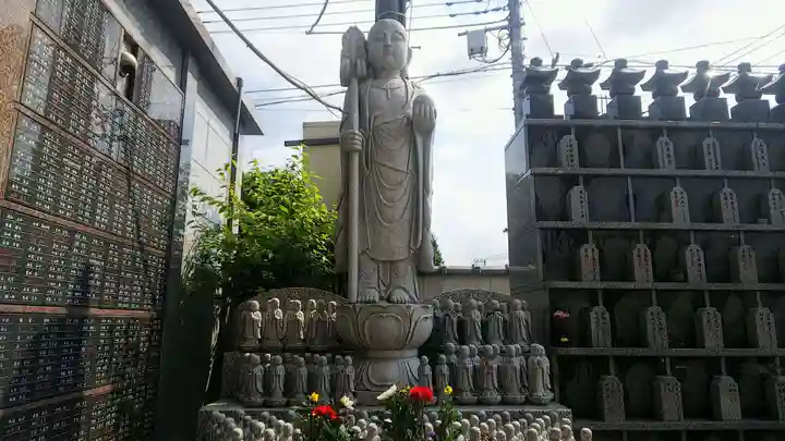 天照院龍海寺の地蔵