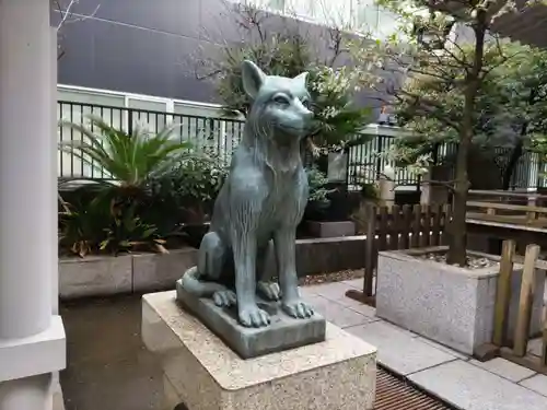 宮益御嶽神社の狛犬