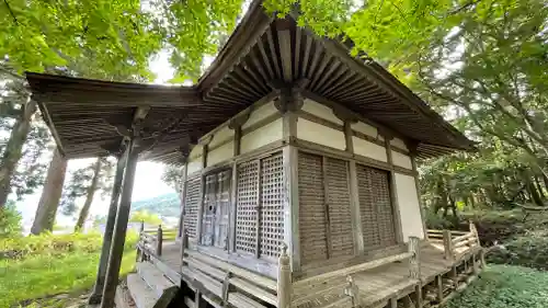 米川八幡神社の本殿