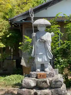 永福寺 童子堂の{uncategorized: "未分類", other: "その他", undefined: "問題あり", building: "その他建物", grave: "お墓", sacred_gate: "鳥居", guardian: "狛犬", statue: "像", buddha: "仏像", history: "歴史", nature: "自然", garden: "庭園", animal: "動物", pagoda: "塔", temizu: "手水舎", mountain_gate: "山門・神門", sanctuary: "本殿・本堂", subordinate: "末社・摂社", art: "芸術", scenery: "景色", jizo: "地蔵", ema: "絵馬", goshuin: "御朱印", omikuji: "おみくじ", items: "授与品その他", amulet: "お守り", goshuincho: "御朱印帳", eats: "食事", festival: "お祭り", votive_dance: "神楽", shichigosan: "七五三参", wedding: "結婚式", experience: "体験その他", initially: "初詣", around: "周辺", anti_infection: "感染症対策"}