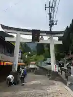 三峯神社奥宮の{uncategorized: "未分類", other: "その他", undefined: "問題あり", building: "その他建物", grave: "お墓", sacred_gate: "鳥居", guardian: "狛犬", statue: "像", buddha: "仏像", history: "歴史", nature: "自然", garden: "庭園", animal: "動物", pagoda: "塔", temizu: "手水舎", mountain_gate: "山門・神門", sanctuary: "本殿・本堂", subordinate: "末社・摂社", art: "芸術", scenery: "景色", jizo: "地蔵", ema: "絵馬", goshuin: "御朱印", omikuji: "おみくじ", items: "授与品その他", amulet: "お守り", goshuincho: "御朱印帳", eats: "食事", festival: "お祭り", votive_dance: "神楽", shichigosan: "七五三参", wedding: "結婚式", experience: "体験その他", initially: "初詣", around: "周辺", anti_infection: "感染症対策"}