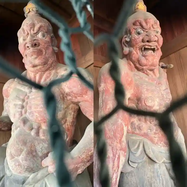 弘明寺の{uncategorized: "未分類", other: "その他", undefined: "問題あり", building: "その他建物", grave: "お墓", sacred_gate: "鳥居", guardian: "狛犬", statue: "像", buddha: "仏像", history: "歴史", nature: "自然", garden: "庭園", animal: "動物", pagoda: "塔", temizu: "手水舎", mountain_gate: "山門・神門", sanctuary: "本殿・本堂", subordinate: "末社・摂社", art: "芸術", scenery: "景色", jizo: "地蔵", ema: "絵馬", goshuin: "御朱印", omikuji: "おみくじ", items: "授与品その他", amulet: "お守り", goshuincho: "御朱印帳", eats: "食事", festival: "お祭り", votive_dance: "神楽", shichigosan: "七五三参", wedding: "結婚式", experience: "体験その他", initially: "初詣", around: "周辺", anti_infection: "感染症対策"}